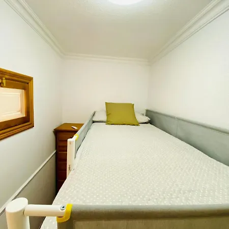Golden Reddis Apartment