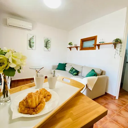 Golden Reddis Apartment